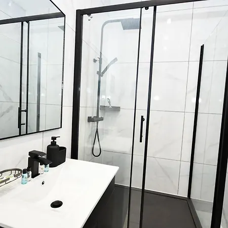 Modern & Compact 1 Bedroom In Lägenhet Bradford (West Yorkshire)