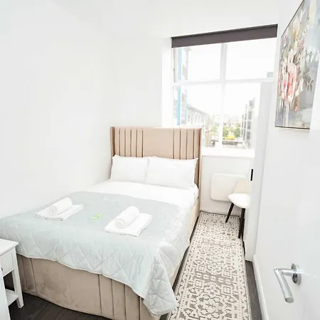 Modern & Compact 1 Bedroom In ブラッドフォード