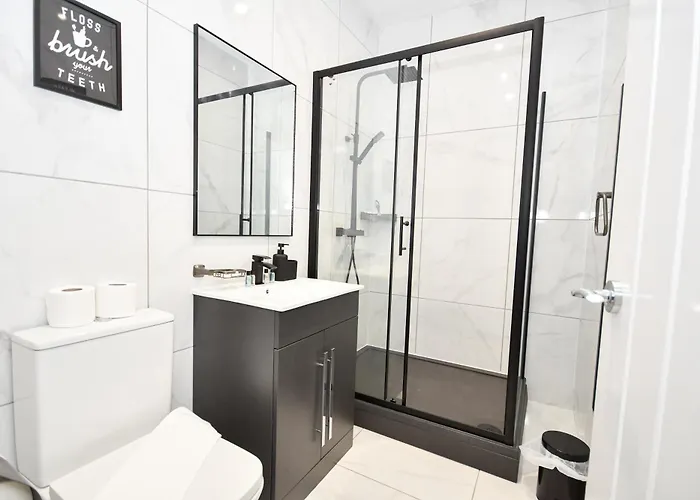 Modern & Compact 1 Bedroom In