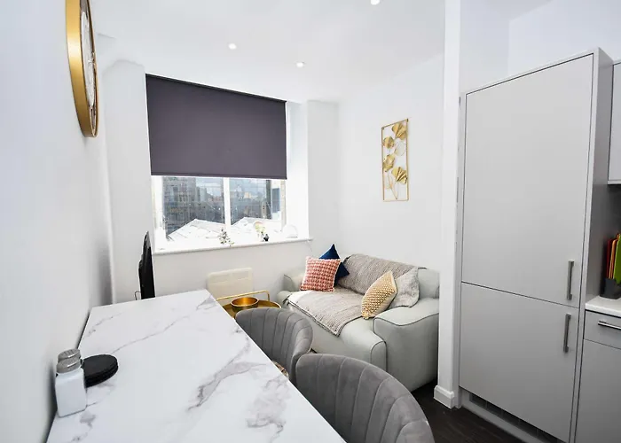 아파트 Modern & Compact 1 Bedroom In *